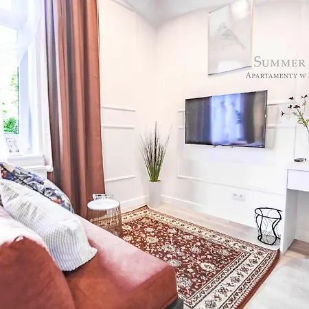 Family Oliwa Apartment, 3 Sypialnie, Studio, 2 Lazienki, Duza Kuchnia, Duzy Parking W Cenie Appartement Gdańsk